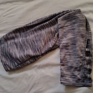 Girls grey and white capri's by Zella girl